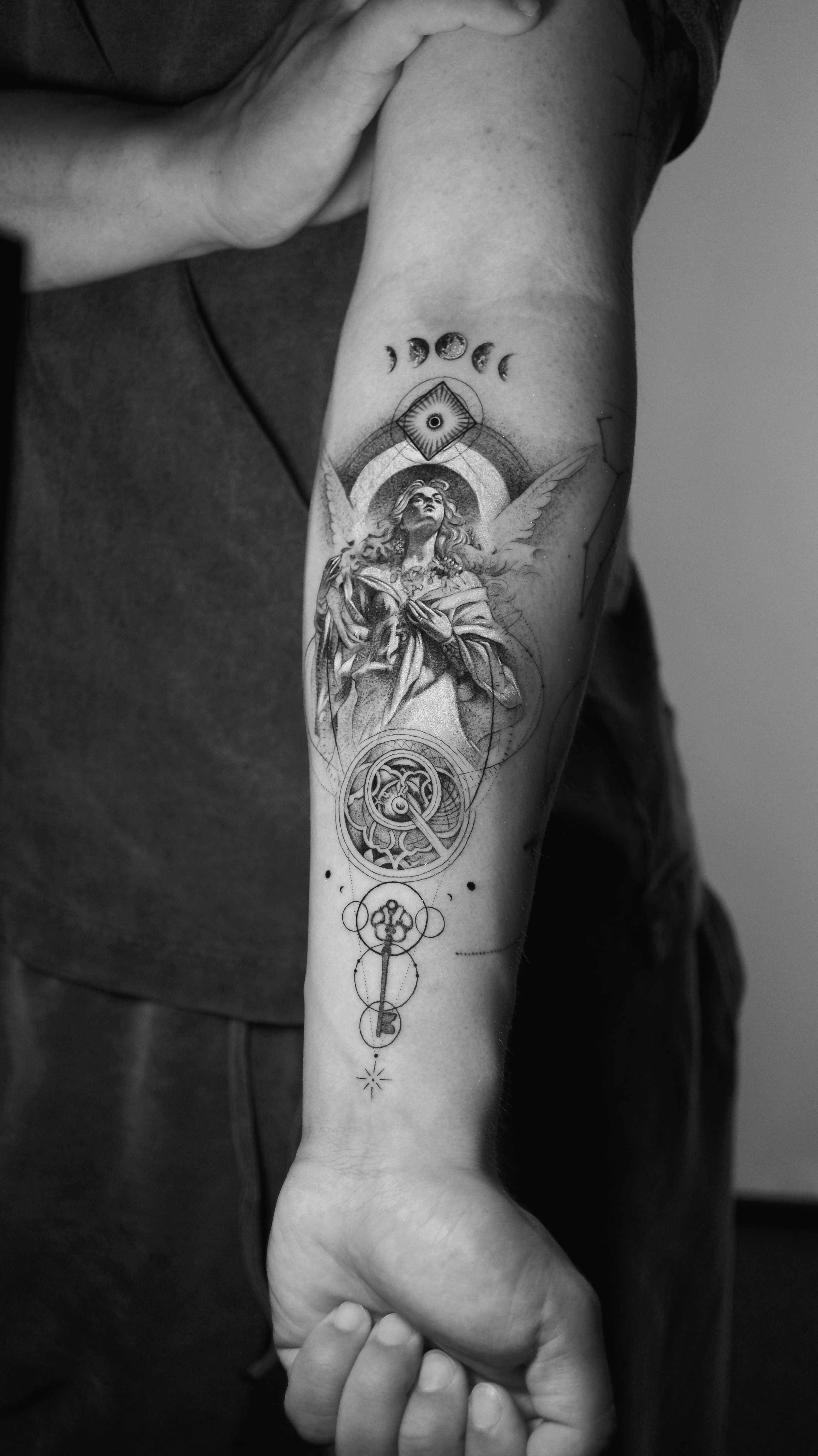 Microrealism tattoo by Ali